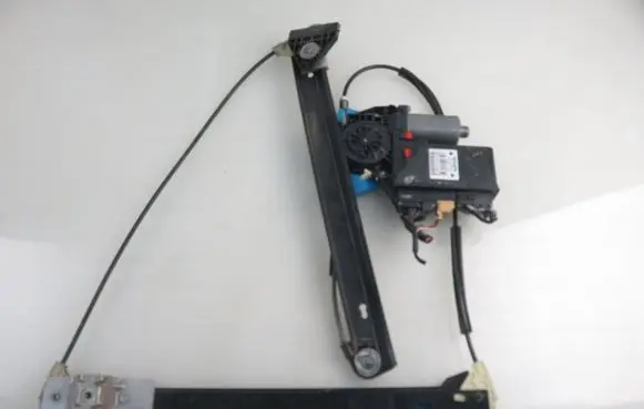 Audi A4 S4 B6 8E 8H Front door window regulator with motor 5WK47006BBF