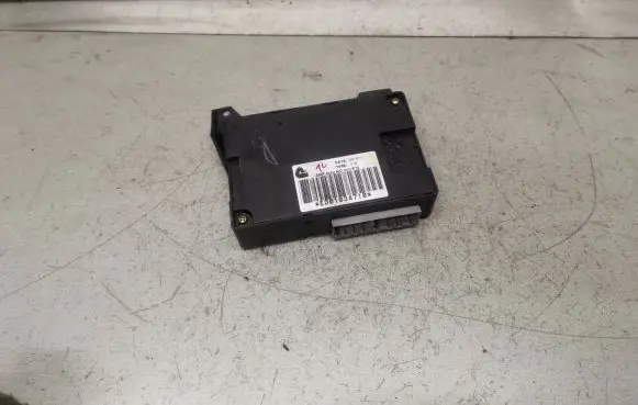 Nissan Primera Comfort/convenience module ED01034710