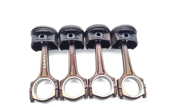 Opel Corsa D Piston with connecting rod A12XER