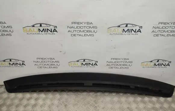Iveco Daily 6th gen Wiper trim 5801824558 5801544547