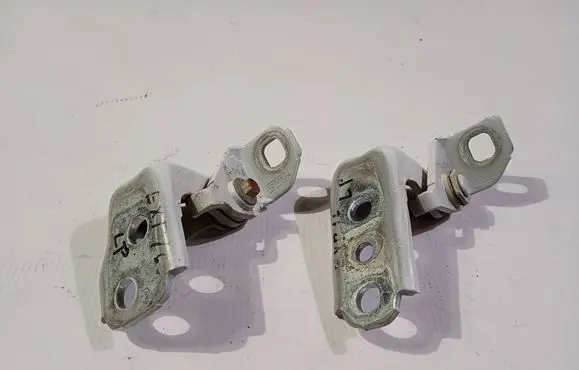 Ford Explorer V Front door hinge set P001A