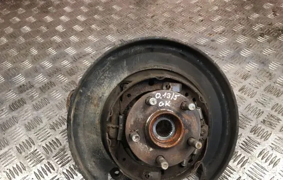 Subaru Outback Rear wheel hub