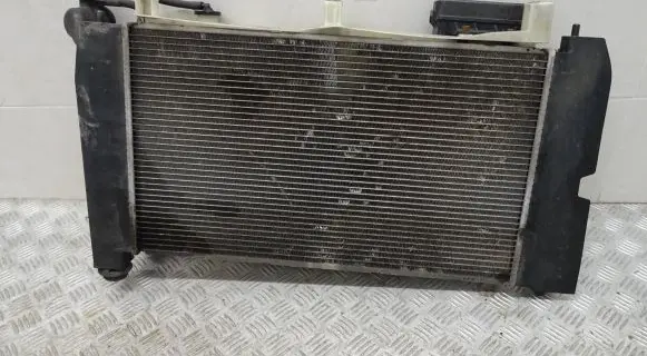 Toyota Avensis T250 Radiator set 