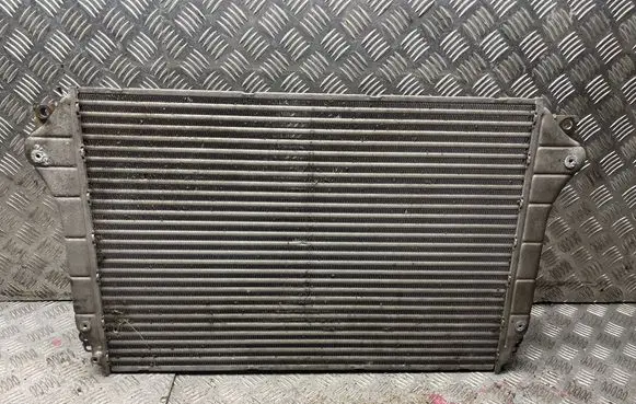 Toyota Avensis T250 Intercooler radiator JD1271002220