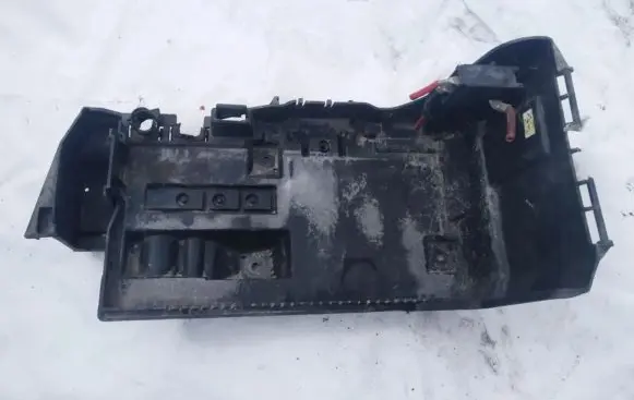 Opel Vectra C Battery box tray 24413805 0086022