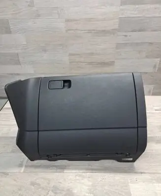 Volkswagen Golf VII Glove box 5G1857097A 5G1857285 55D301745
