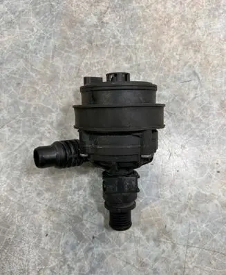 BMW i3 Electric auxiliary coolant/water pump 6834917