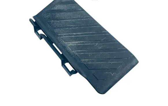 Volkswagen Golf VII Foot rest pad/dead pedal 5Q1864777B 5Q1864777C