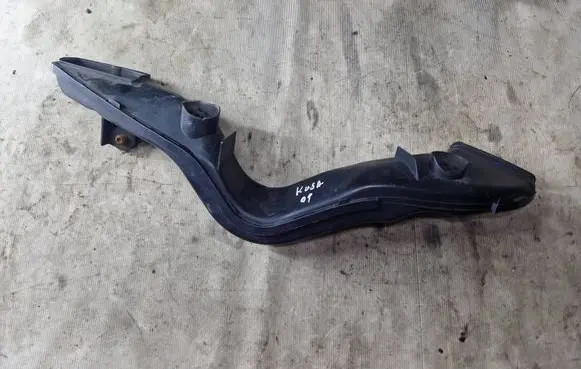 Ford Kuga I Air intake duct part 7M519E635 76894562