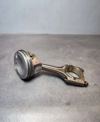 Skoda Superb B8 (3V) Piston with connecting rod 06K107065 06H198401