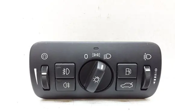 Volvo V70 Light switch 30739415