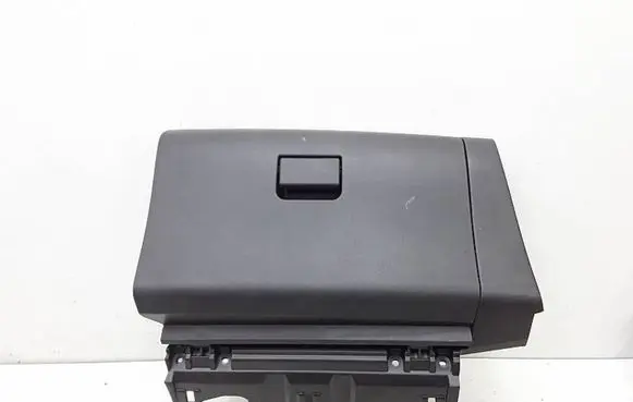 Nissan Leaf II (ZE1) Glove box 685203NL0A 685203NL1B 685203NL3A