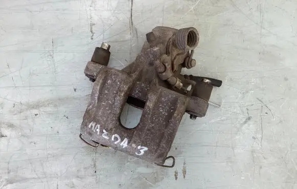 Mazda 3 I Rear brake caliper