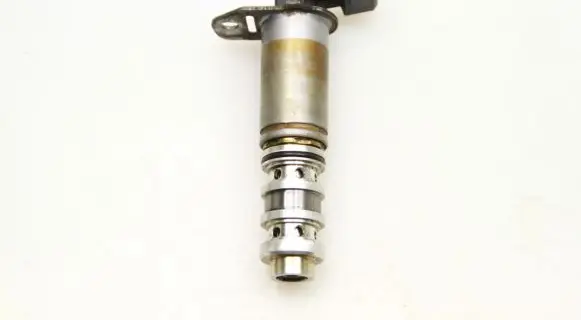 BMW 1 E81 E87 Turbo solenoid valve 7584115