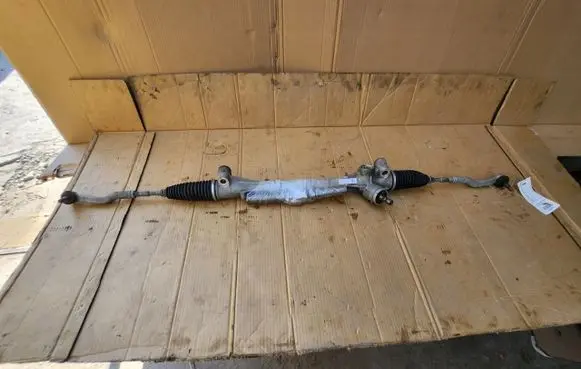 Toyota Avensis T220 Steering rack 4551005060