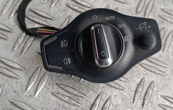Audi A4 S4 B8 8K Light switch 8K0941531G 1208080930 8K0941531