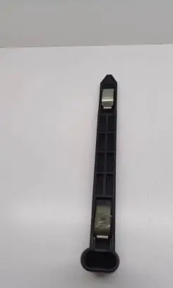 Headlight/headlamp mounting bracket