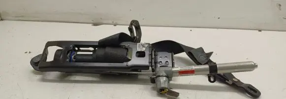 Volvo V50 Front seatbelt 6012243R0D