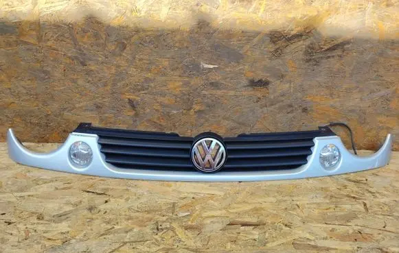 Citroen DS4 Front bumper upper radiator grill