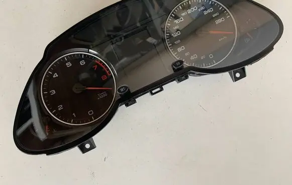 Audi Q5 SQ5 Speedometer (instrument cluster) 8R0920980K