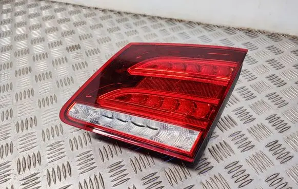 Mercedes-Benz E W212 Tailgate rear/tail lights A2129062203