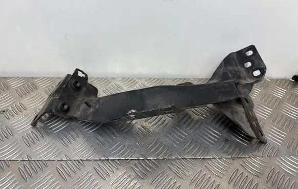 Audi A6 S6 C7 4G Fender mounting bracket 4G0805463