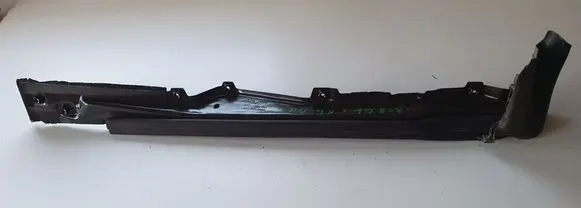 Audi A5 Rubber seal rear door window/glass 