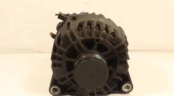 Citroen C4 I Picasso Generator/alternator 9665617780