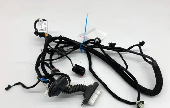 Tesla Model Y Rear door wiring loom 148905400E