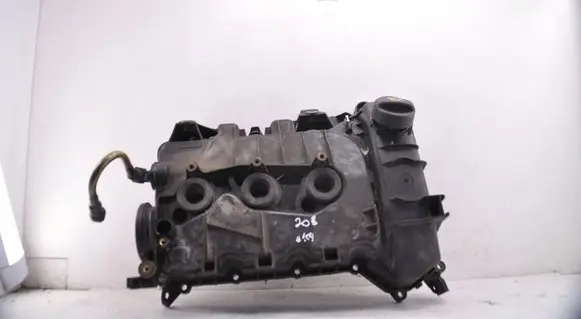 Peugeot 208 I Rocker cam cover 9806820880