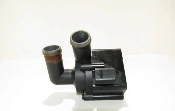 Volkswagen PASSAT B7 Electric auxiliary coolant/water pump 5N0965561