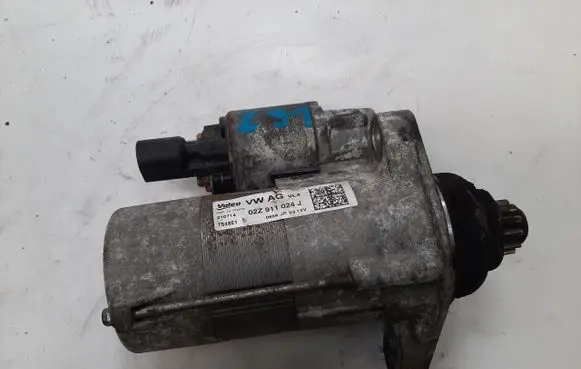 Skoda Fabia Mk2 (5J) Starter motor 02Z911024J