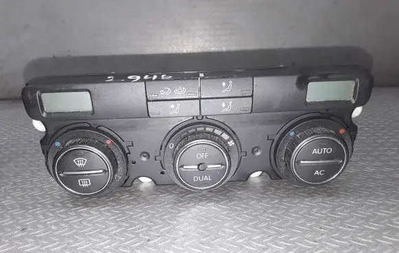 Volkswagen PASSAT B6 Climate control unit