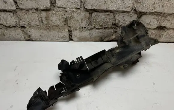 Intercooler air guide/duct channel