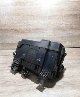 Toyota RAV 4 (XA20) Fuse module 778B26 1198778B26