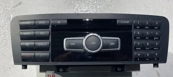 Mercedes-Benz GLK (X204) Radio/CD/DVD/GPS head unit A2049004514
