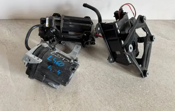 Land Rover Range Rover Sport L461 Air suspension compressor M8E2-3B484AB-ED131 41540641202210073