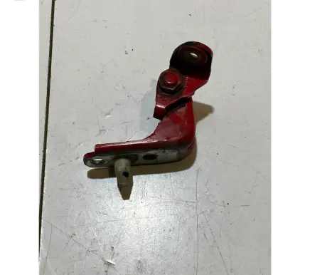 Ford Mustang VI Front door upper hinge 22800