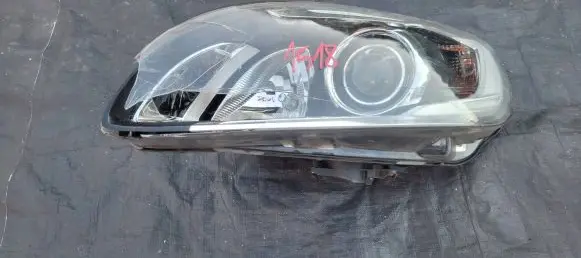 Volvo S60 Headlight/headlamp 31420261