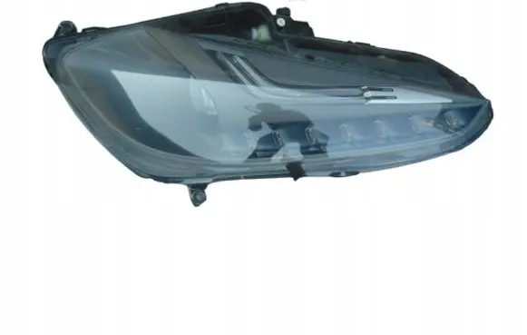 Ferrari F12 Berlinetta Headlight/headlamp P67765701