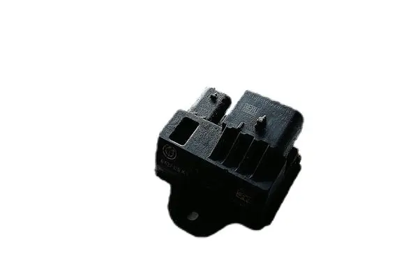Glow plug pre-heat relay