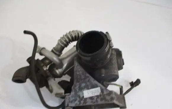 Renault Master II EGR valve A2C53107575