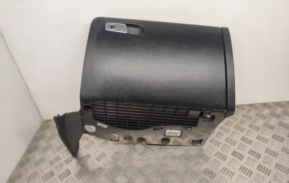 Audi Q5 SQ5 Glove box 01100600000 8R1857506B
