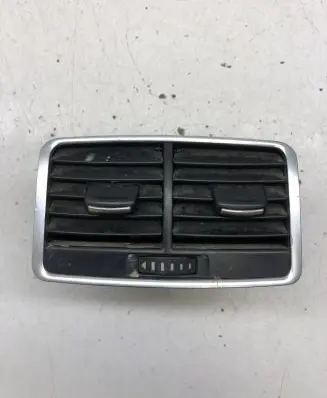 Audi A6 S6 C6 4F Rear air vent grill 4F0819203C
