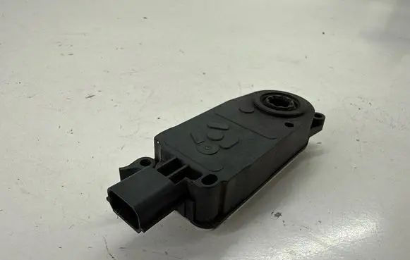 Ford Escape IV Radiator active air flap actuator LX6B8476BB LX6Z10884B
