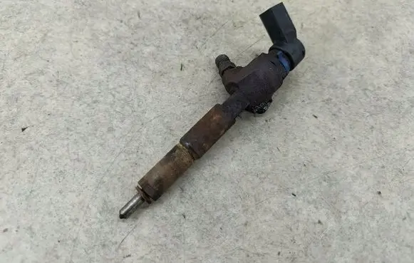 Ford Transit Fuel injector 