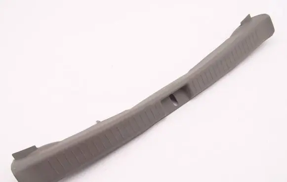 Mazda Tribute Front sill (body part) E110688G1