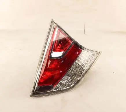 Nissan X-Trail T32 Tailgate rear/tail lights