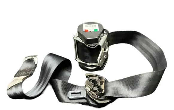 Volkswagen Golf VI Front seatbelt 1K4857705BH 618090900 617979800