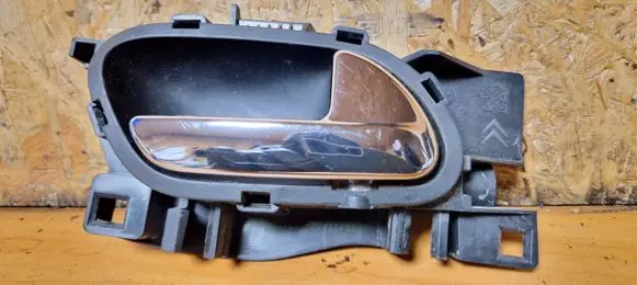 Citroen C4 Grand Picasso Front door interior handle 96555516VD 303965